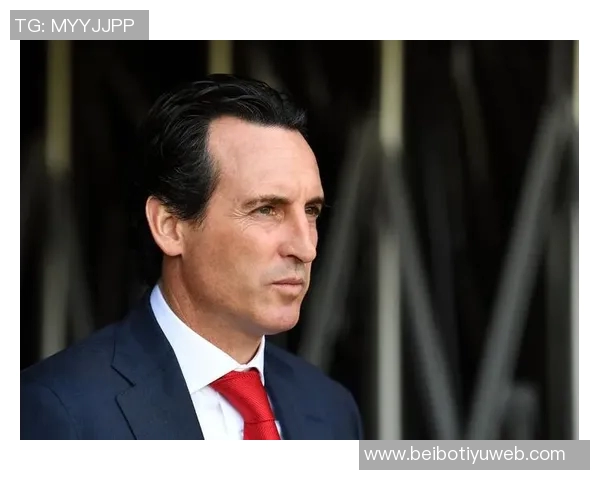 温格回忆亨利初期心态转变：我鼓励他踢中锋不必担心进球